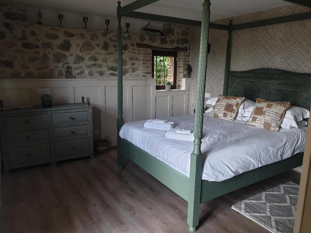 La Maison Ronde Bed & Breakfast Saint-Quentin-sur-Charente Luaran gambar